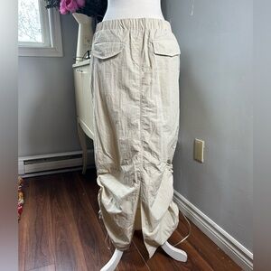 Wilo Gorpcore Parachute Skirt - Adjustable Scrunch Side - Khaki Beige - L